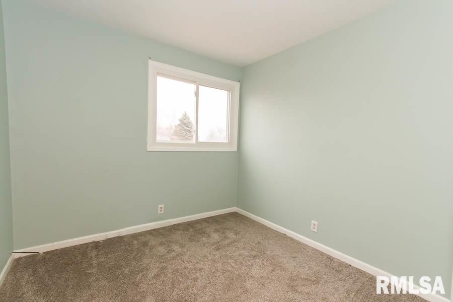 4 Greendale Washington, IL 61571 - Photo 17 of 32 Gallery Image 17