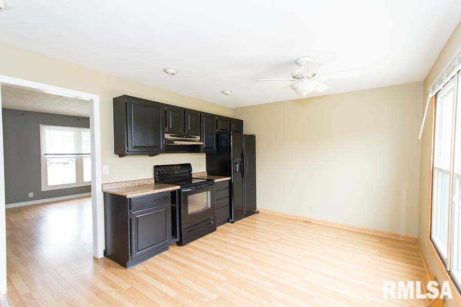 4 Greendale Washington, IL 61571 - Photo 9 of 32 Gallery Image 9