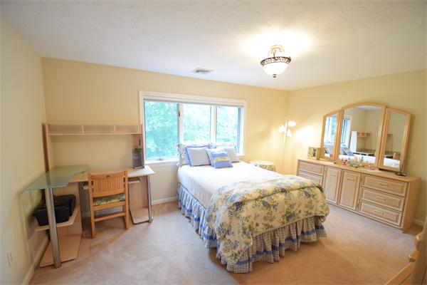 7 Solomon Pierce Road Lexington, MA 02420 - Photo 19 of 30 Gallery Image 19