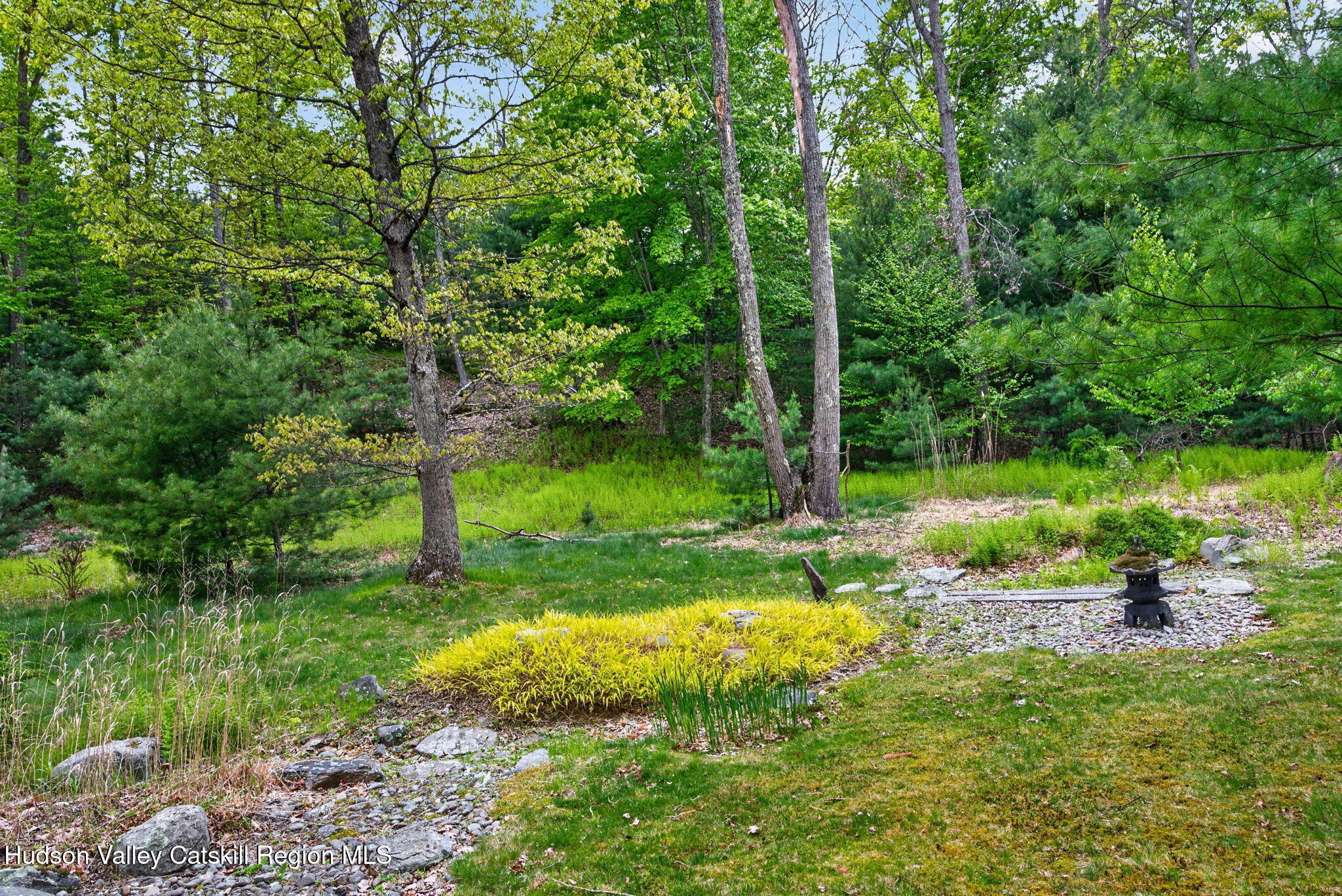 189 Bush Road Stone Ridge, NY 12484 - Photo 58 of 60 a view of a park with a tree