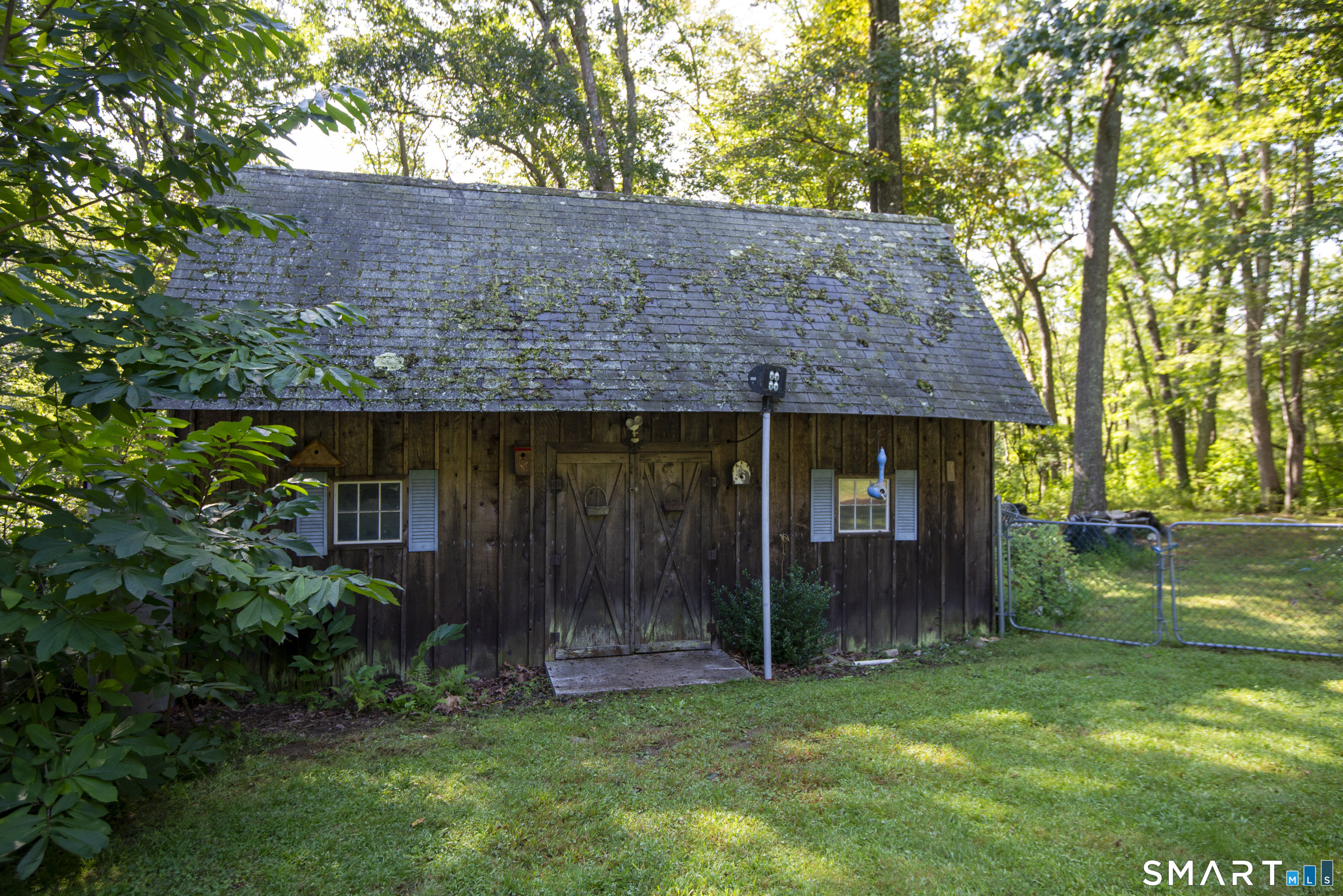 185 Ingham Hill Road Old Saybrook, CT 06475 - Photo 11 of 14