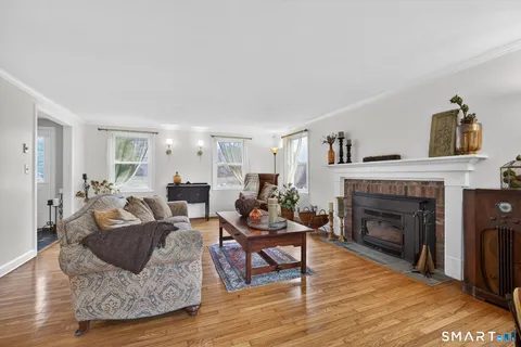 $799,000 | 185 Ingham Hill Road, Old Saybrook, CT 06475