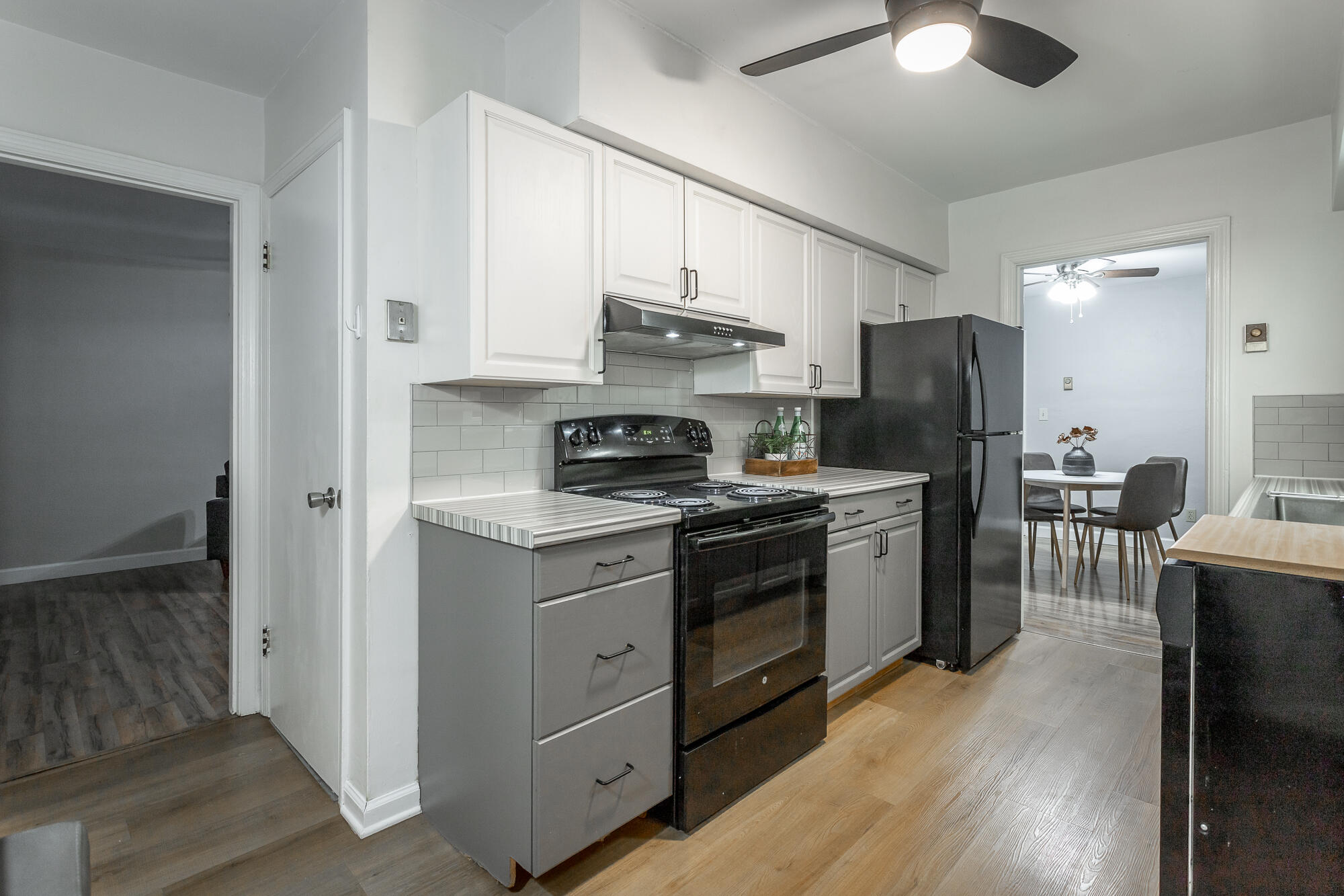 1119 Fernway Road Chattanooga, TN 37405 - Photo 13 of 53 Kitchen
