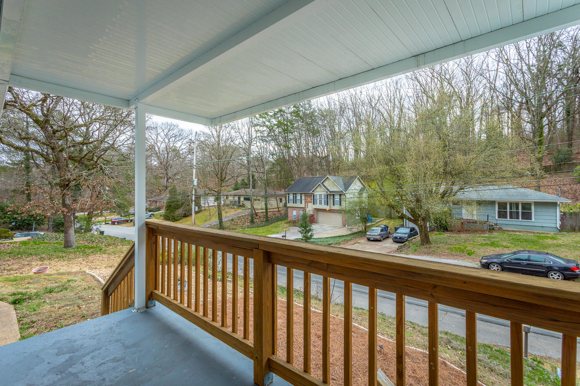 1119 Fernway Road Chattanooga, TN 37405 - Photo 5 of 53 View
