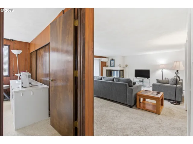 $309,900 | 600 Cherry Drive, Unit 8, Eugene, OR 97401