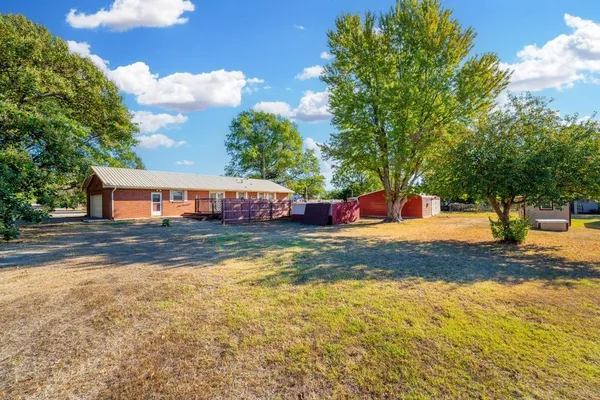 $140,000 | 523 W Avenue East, Caldwell, KS 67022