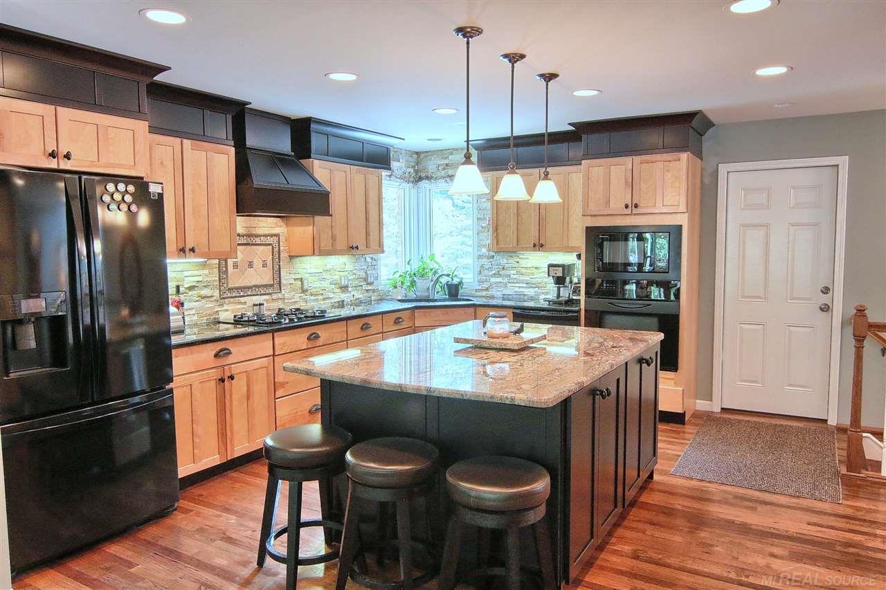 473 Hidden Ridge Drive Troy, MI 48083 - Photo 17 of 69 Gallery Image 17