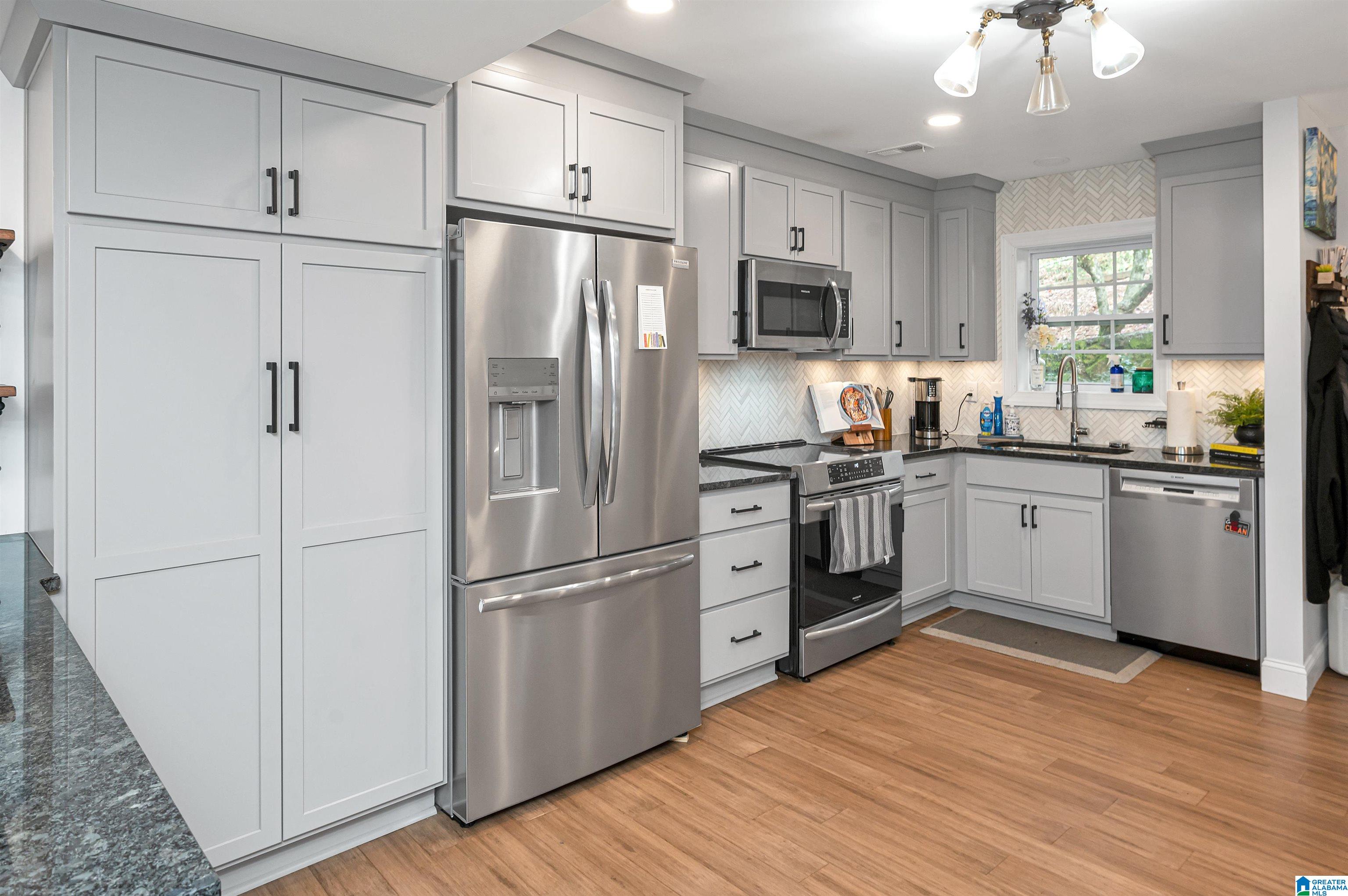 1338 34th Street South, Unit B Birmingham, AL 35205 - Photo 6 of 45