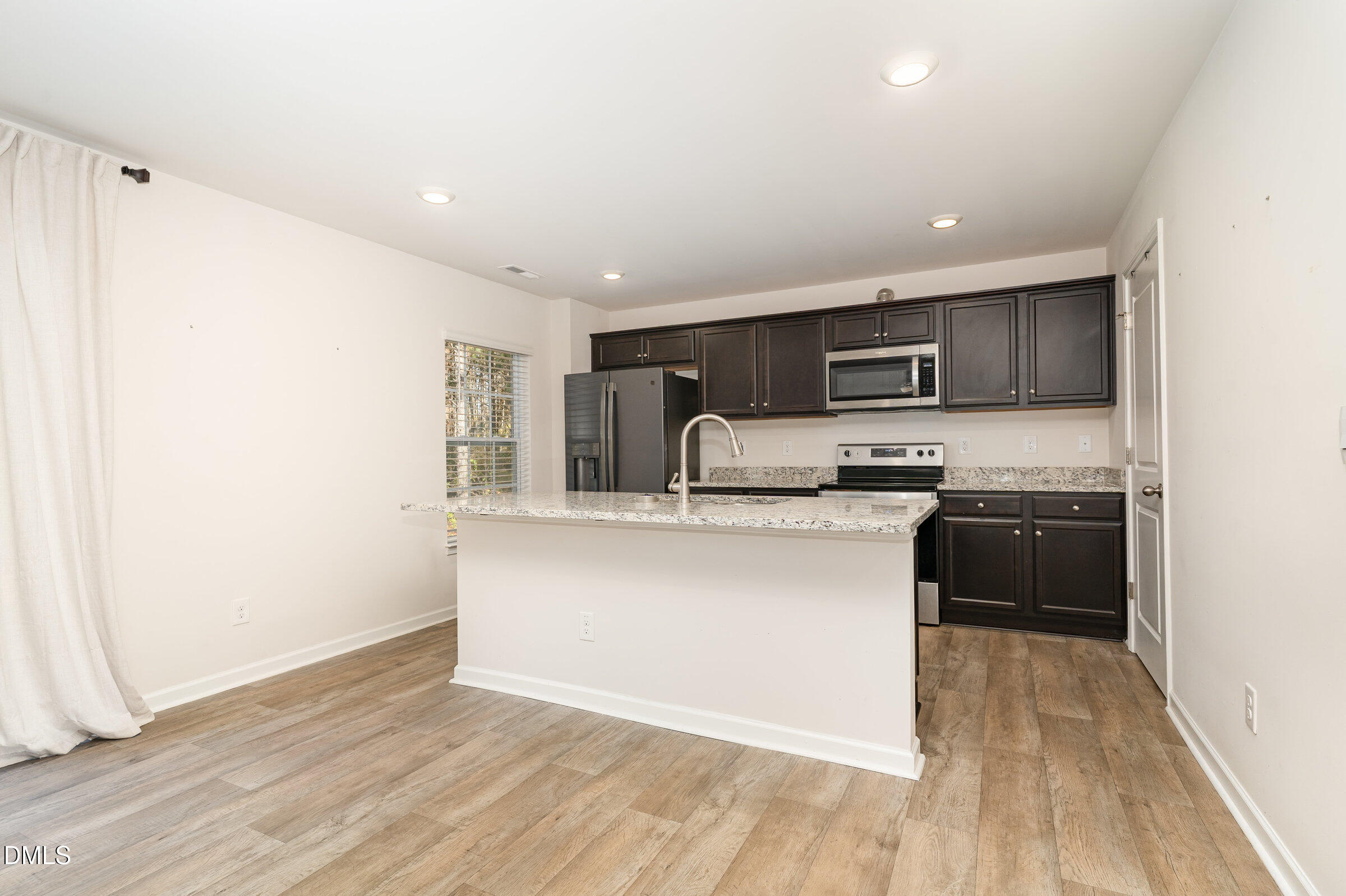 5496 Carolines Way Wilson, NC 27893 - Photo 10 of 71 013_wag05115-edit_736