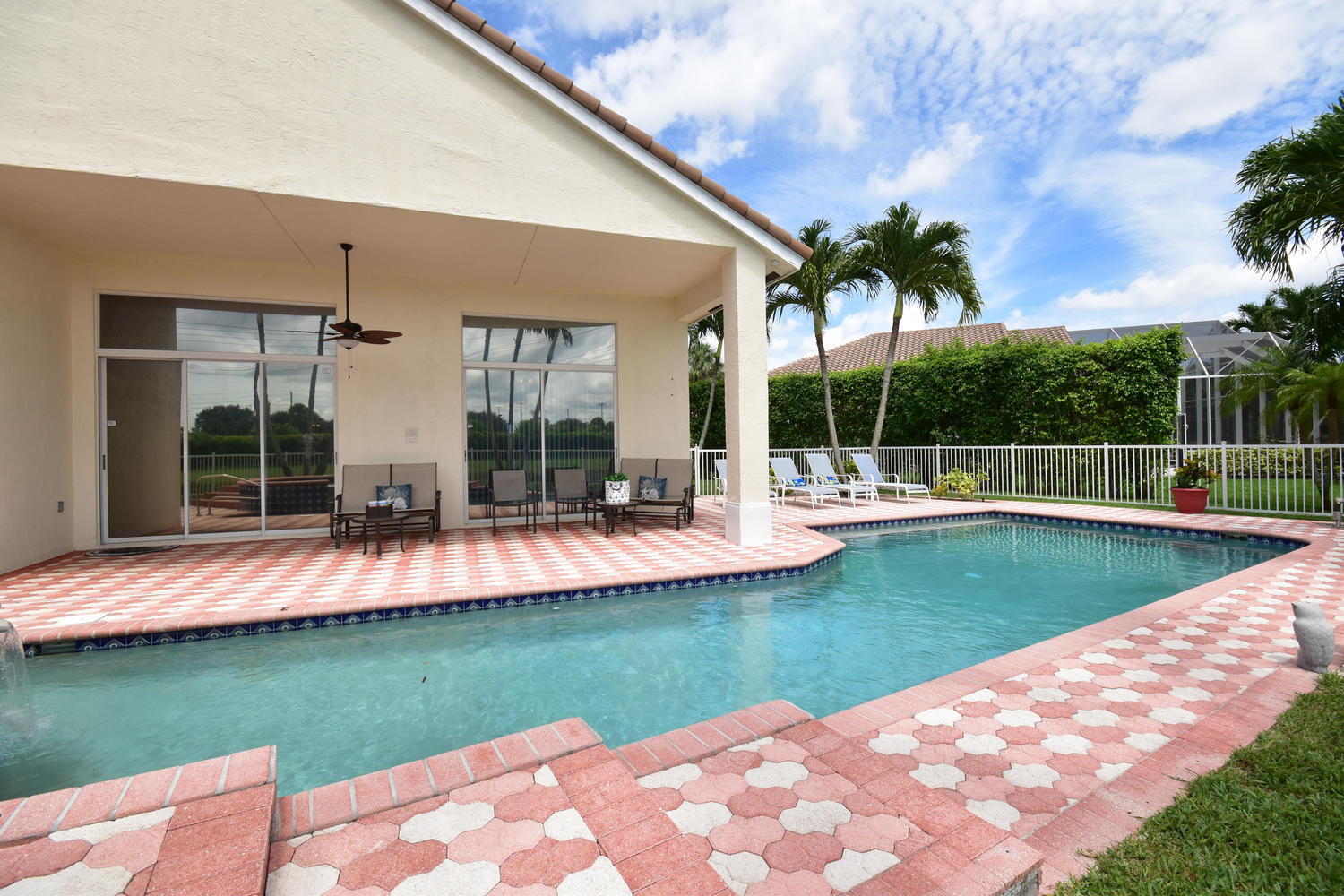 10864 Tea Olive Lane Boca Raton, FL 33498 - Photo 32 of 48 10864 Tea Olive Ln Boca Raton-large-046-