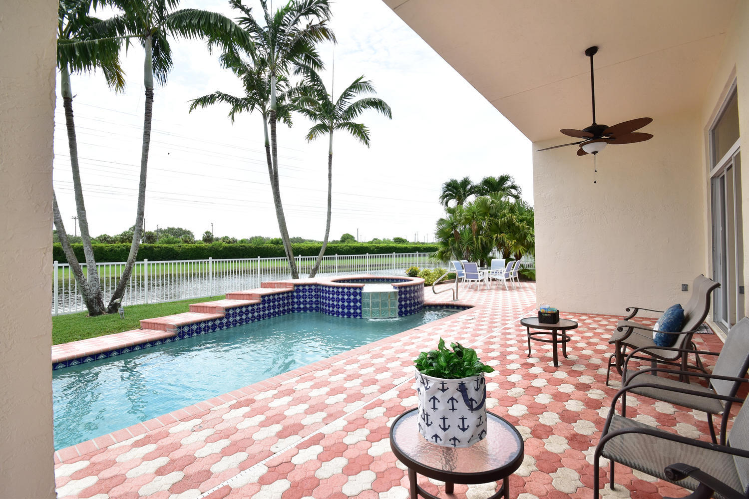 10864 Tea Olive Lane Boca Raton, FL 33498 - Photo 34 of 48 10864 Tea Olive Ln Boca Raton-large-047-