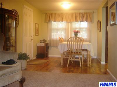 907 Moeller Road New Haven, IN 46774 - Photo 8 of 11 Gallery Image 8