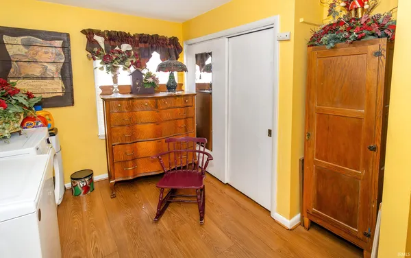 $379,900 | 1813 College Avenue, Vincennes, IN 47591