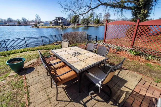 $379,900 | 1813 College Avenue, Vincennes, IN 47591