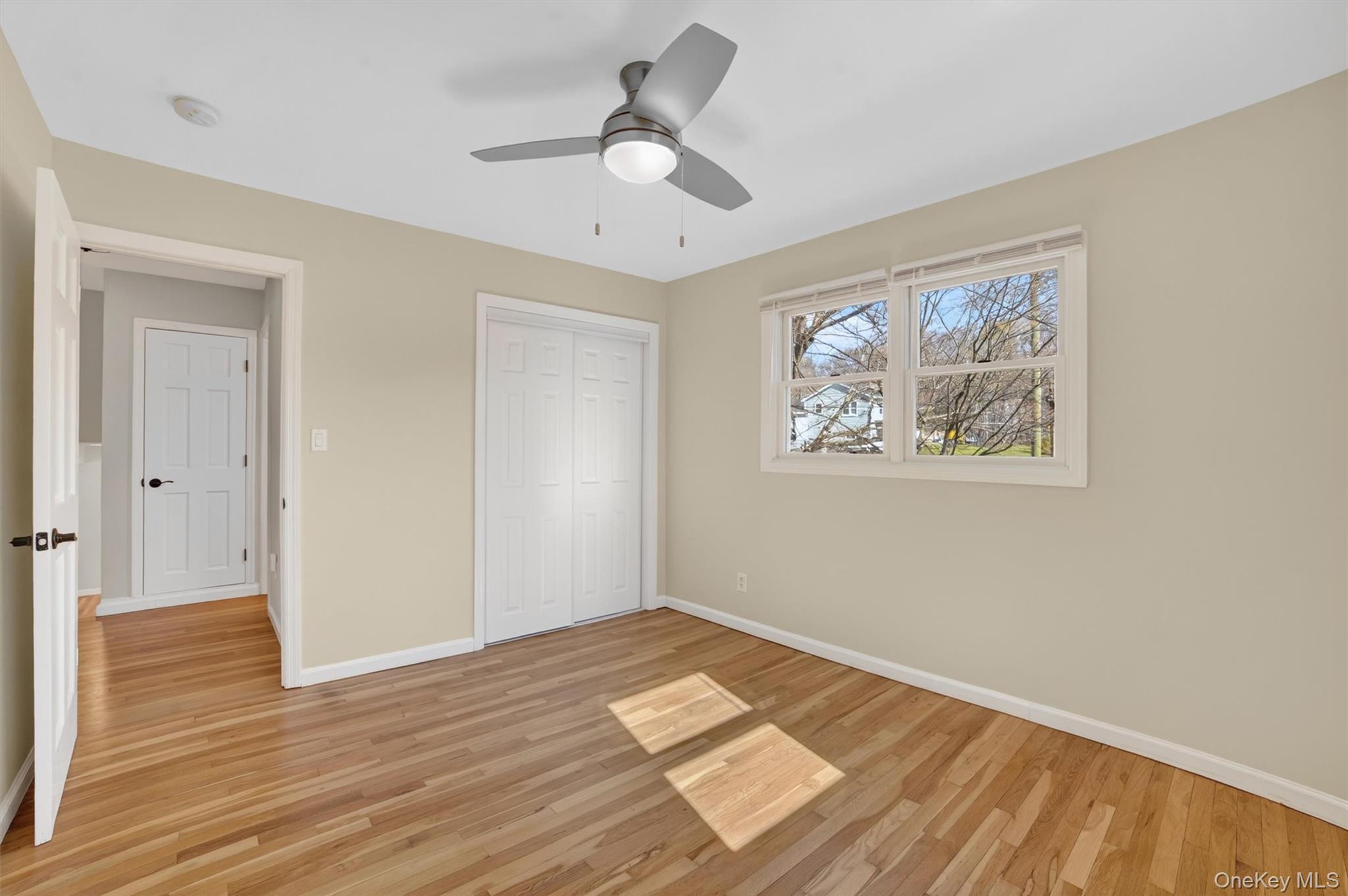9 Ridge Road Cortlandt Manor, NY 10567 - Photo 21 of 47 Sunshine streams in and reflects off the oak floors