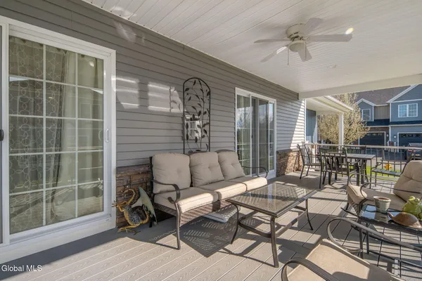 $550,000 | 32 Stacey Way, North Greenbush, NY 12180