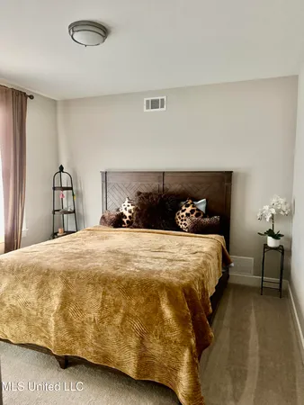 $499,500 | 6934 North Sunrise Loop, Olive Branch, MS 38654