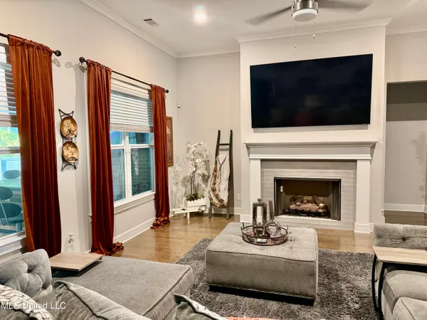 $499,500 | 6934 North Sunrise Loop, Olive Branch, MS 38654