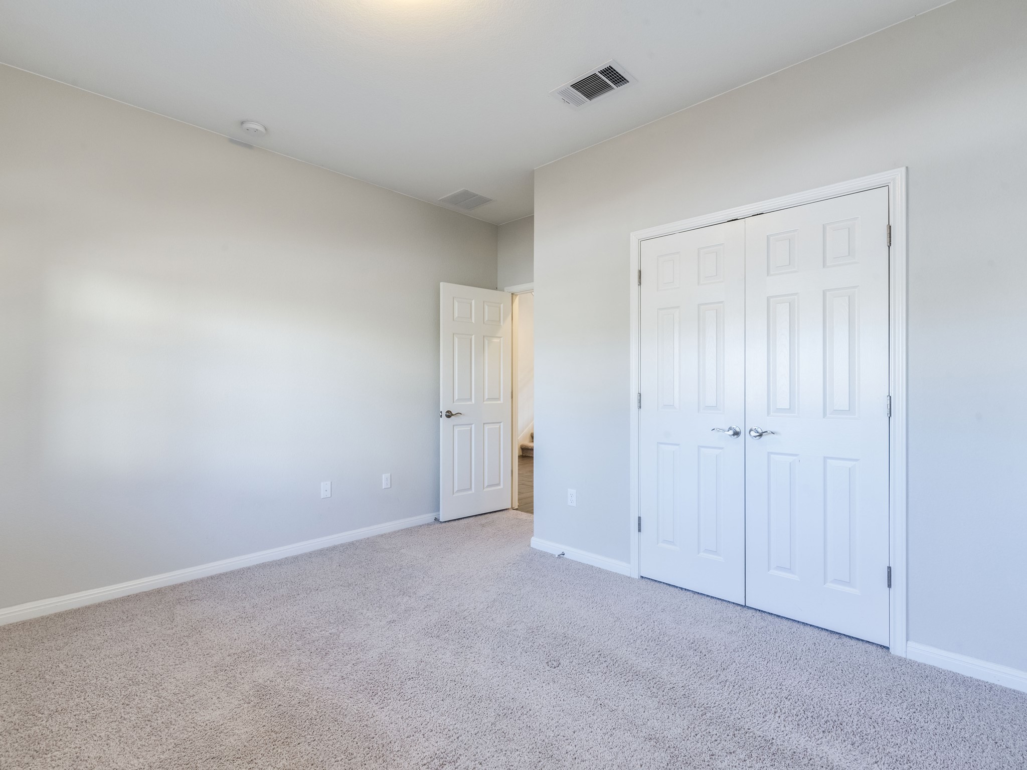 6829 Banff Cove Austin, TX 78754 - Photo 20 of 39 a view of an empty room and closet area