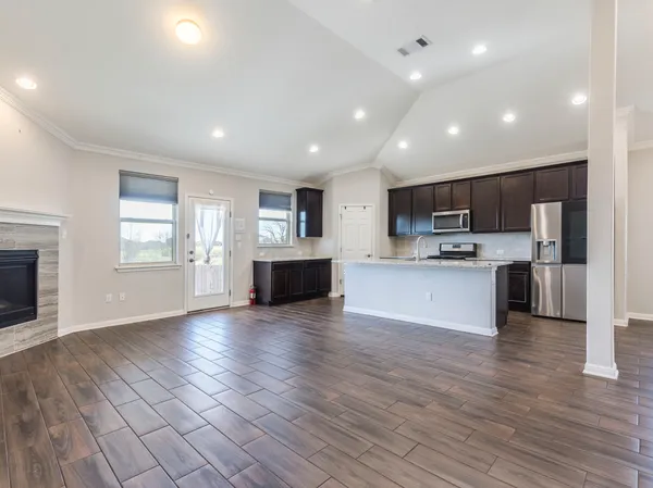 $2,700 | 6829 Banff Cove, Austin, TX 78754