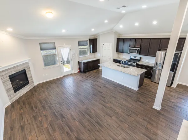 $2,700 | 6829 Banff Cove, Austin, TX 78754