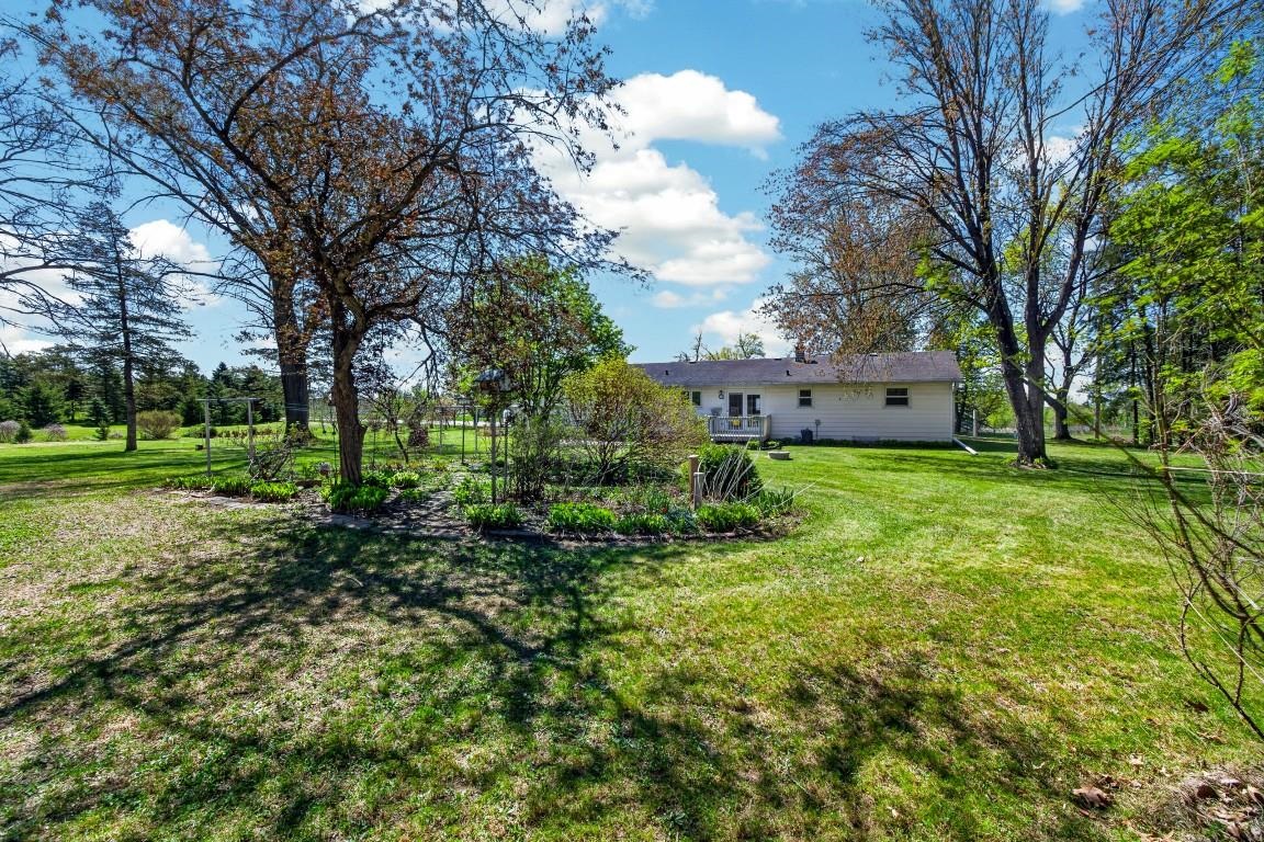 8238 County Rd B Amherst, WI 54406 - Photo 29 of 55
