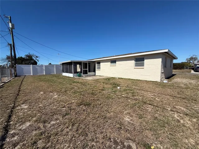 $1,400 | 3838 Beechwood Drive, Holiday, FL 34691