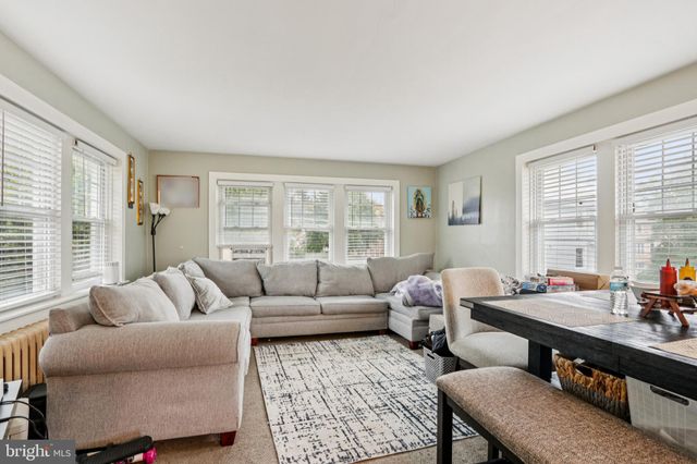 $425,000 | 139 Haddon Avenue, Collingswood, NJ 08108