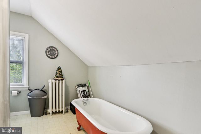 $425,000 | 139 Haddon Avenue, Collingswood, NJ 08108