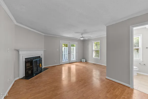 $1,600 | 2 Tarawa Terrace, Durham, NC 27705