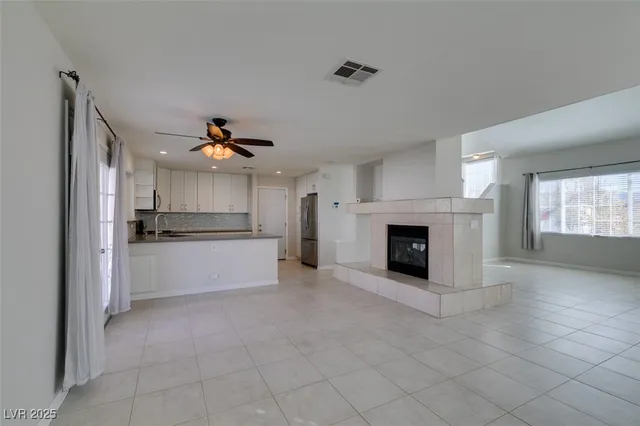 $2,012 | 225 Comanche Place, Henderson, NV 89074