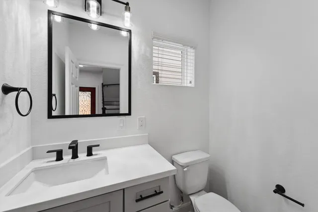 $360,000 | 5013 Golden Forest Drive, Houston, TX 77091