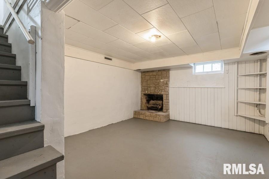 1717 North 3rd Street Clinton, IA 52732 - Photo 15 of 15