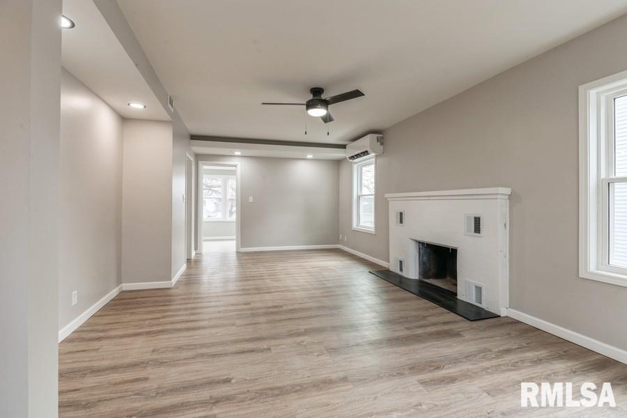 1717 North 3rd Street Clinton, IA 52732 - Photo 10 of 15