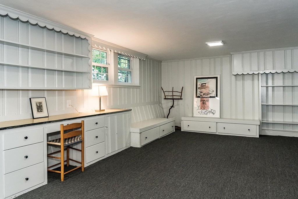 90 Risley Road Brookline, MA 02467 - Photo 12 of 14