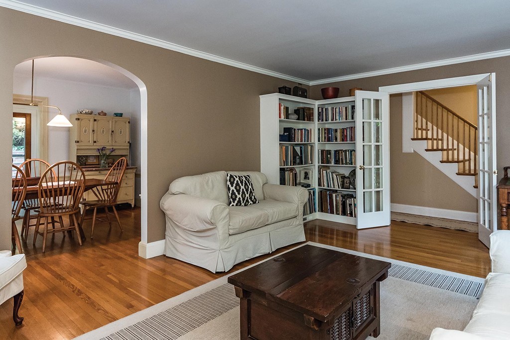 90 Risley Road Brookline, MA 02467 - Photo 2 of 14