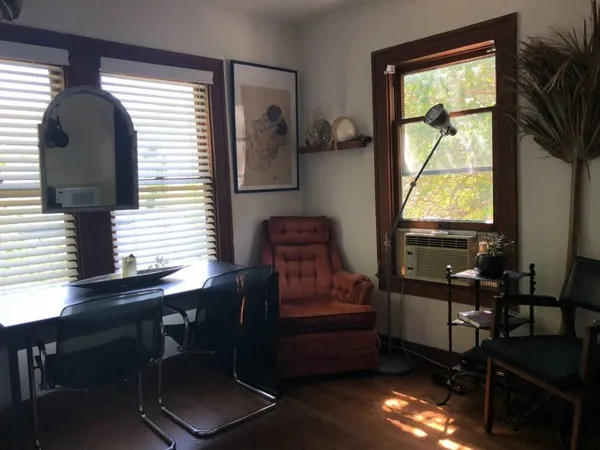 $1,095 | 906 West 22nd Street, Unit 7, Austin, TX 78705