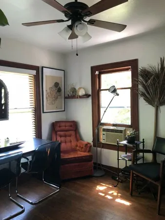 $1,095 | 906 West 22nd Street, Unit 7, Austin, TX 78705