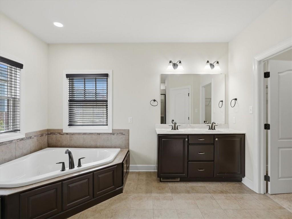 269 Venango Trail Mars, PA 16046 - Photo 20 of 31