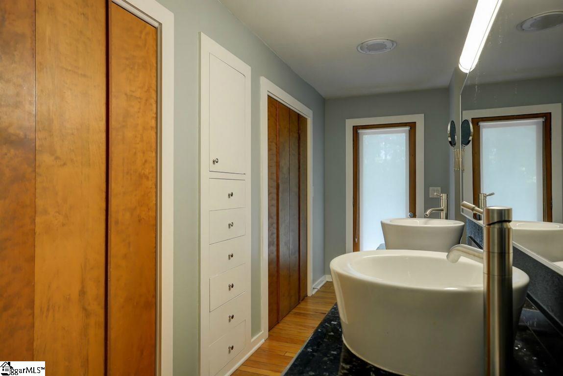176 Hickory Forest Laurens, SC 29360 - Photo 17 of 36