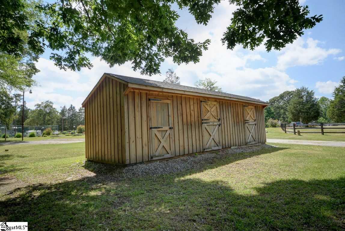 176 Hickory Forest Laurens, SC 29360 - Photo 35 of 36