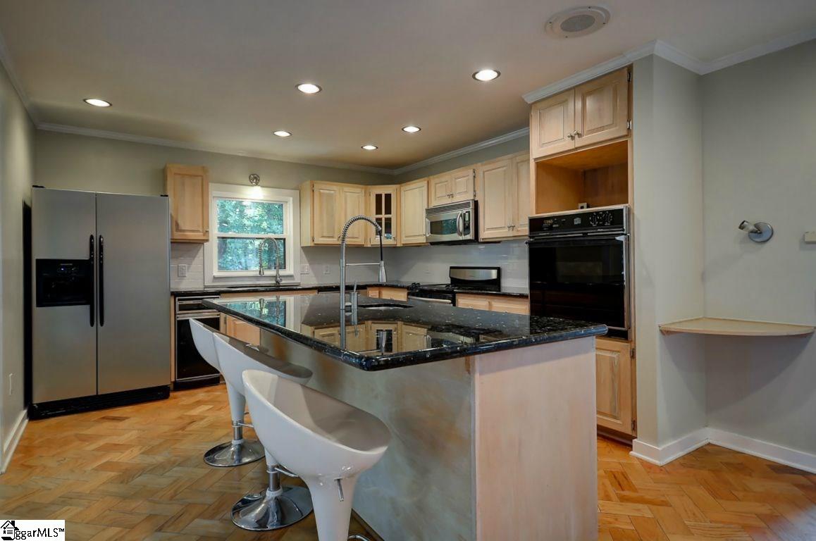 176 Hickory Forest Laurens, SC 29360 - Photo 10 of 36