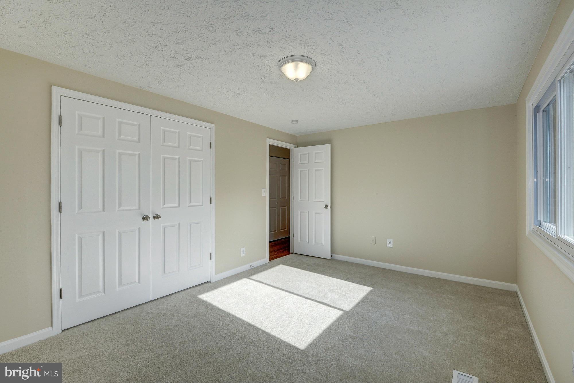 3203 Napper Road Alexandria, VA 22306 - Photo 15 of 30 Interior (General)