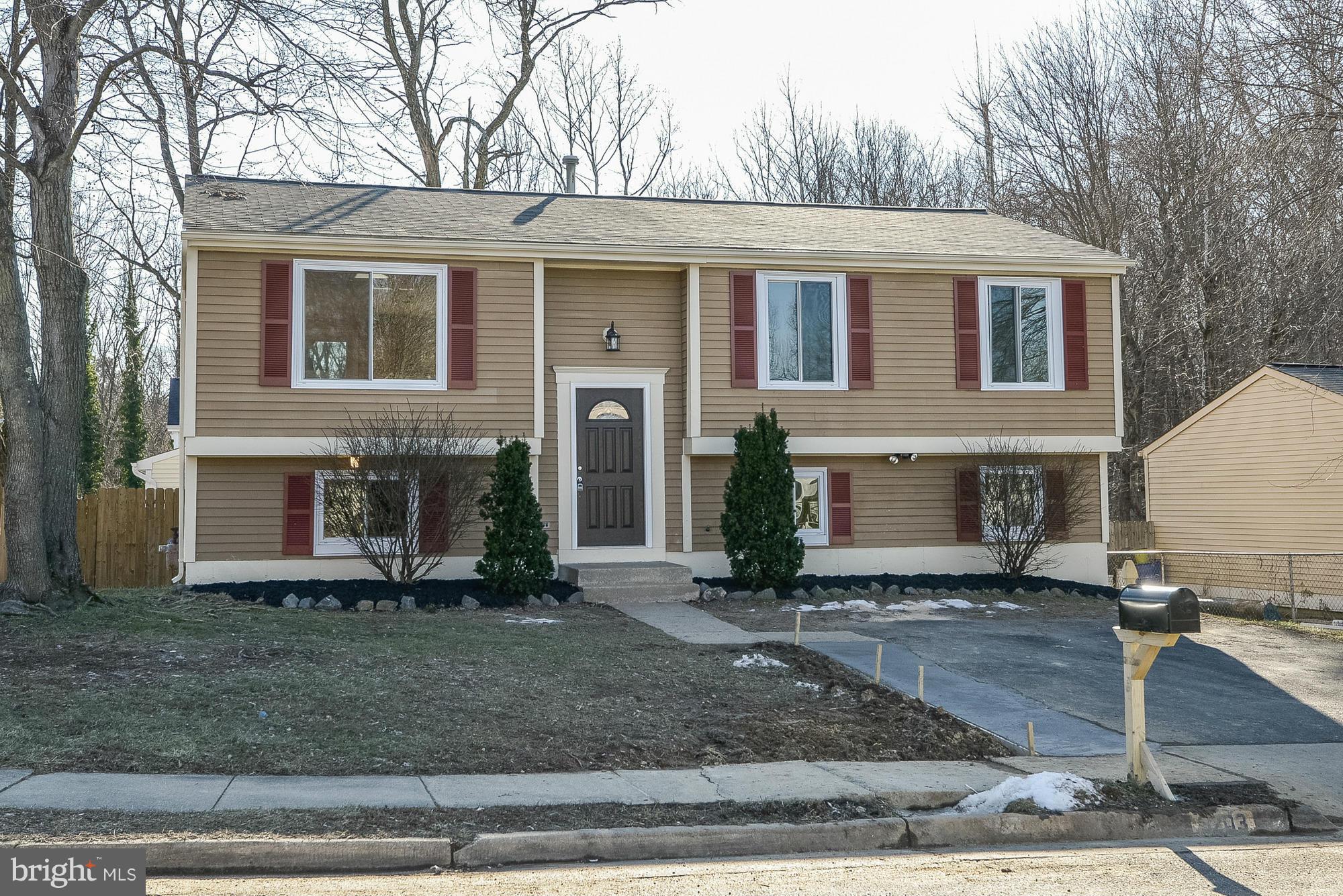 3203 Napper Road Alexandria, VA 22306 - Photo 30 of 30 Exterior (Front)