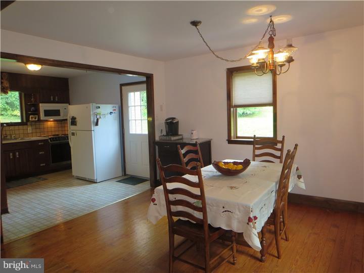 88 Hickory Road Mohnton, PA 19540 - Photo 7 of 17 Gallery Image 7