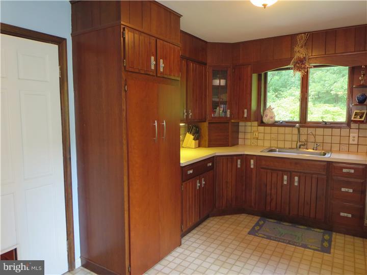 88 Hickory Road Mohnton, PA 19540 - Photo 10 of 17 Gallery Image 10