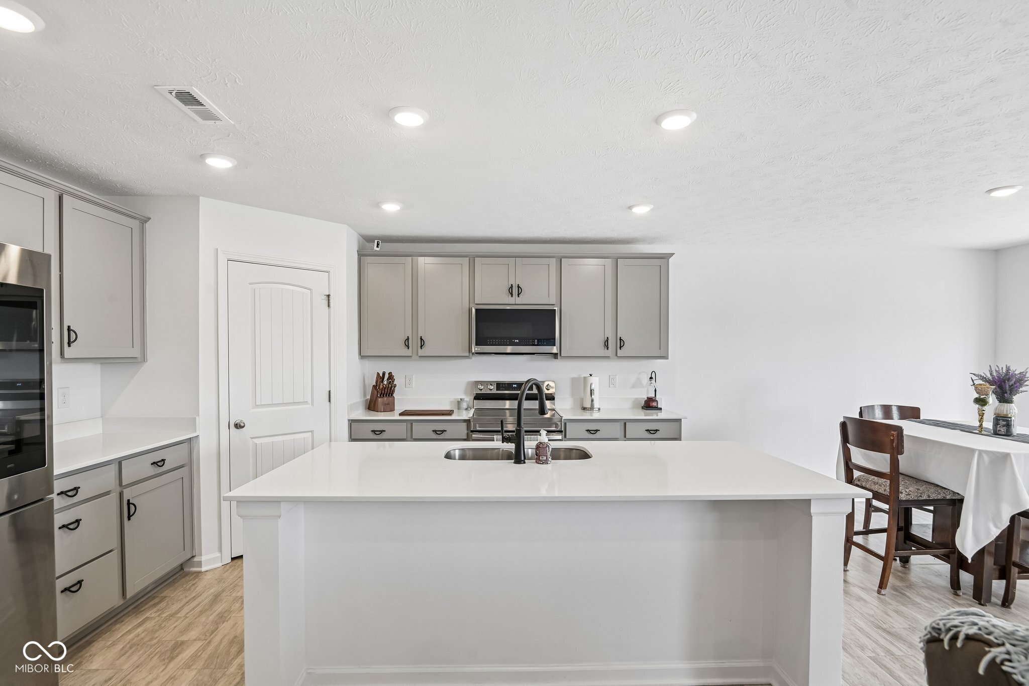 553 Alder Way Sheridan, IN 46069 - Photo 17 of 52