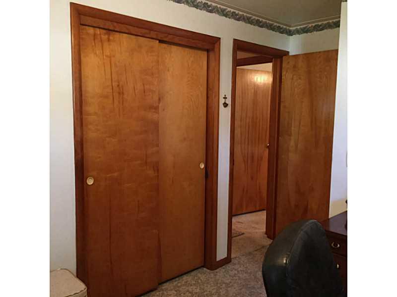 3430 Morefield Road Hermitage, PA 16148 - Photo 20 of 25 Bedroom. View into hall. Beautiful doors.