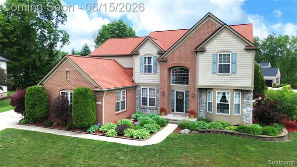 $549,900 | 6240 Moonstone Court, Grand Blanc, MI 48439