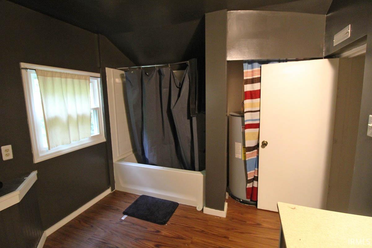 2624 Selzer Road Evansville, IN 47712 - Photo 11 of 13 Gallery Image 11